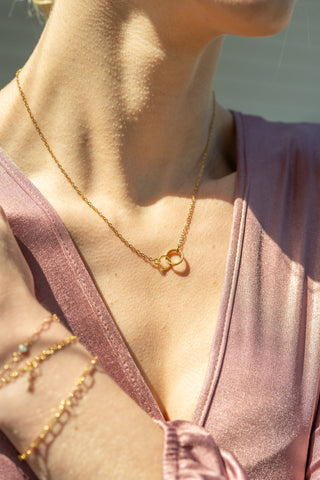 Interlocking Rings Necklace
