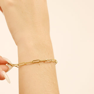Gold paperclip chain bracelet