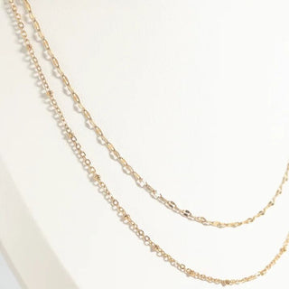 Dainty Layered Chain Necklace Set