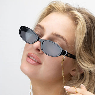Paperclip Sunglass Chain - Model