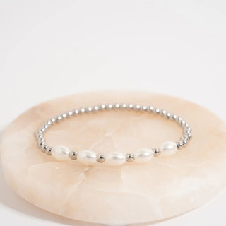 Oval Pearl Accented Beaded Bracelet