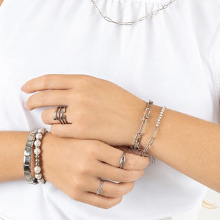 Lock Carabiner Split Bracelet- Model