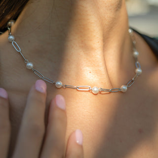 Pearl Station Paperclip Chain Necklace
Success
