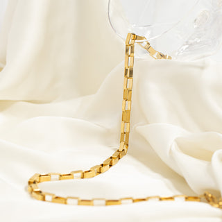 Thick Paperclip Chain