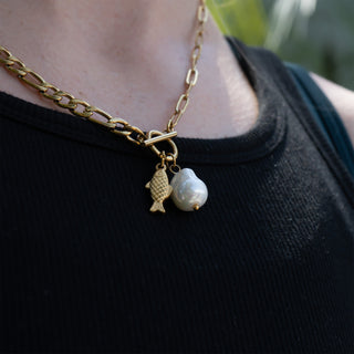 New Horizons Freshwater Pearl Carabiner Necklace