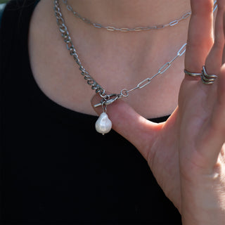 New Horizons Freshwater Pearl Carabiner Necklace
