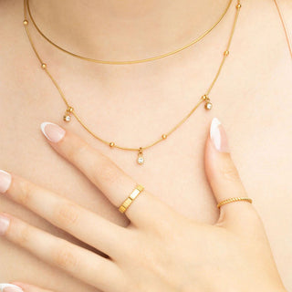 Dangle Stone Necklace - gold model 