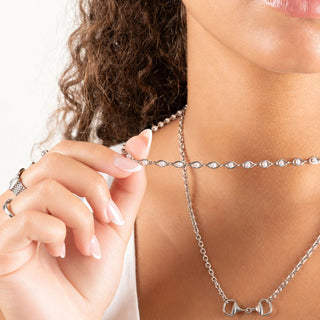 Glass Pearl Chain Necklace- Model