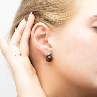 Tortoise Shell Stud Earrings - Model