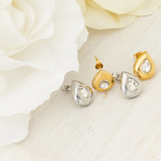 Clear Stone Tear Drop Stud Earrings