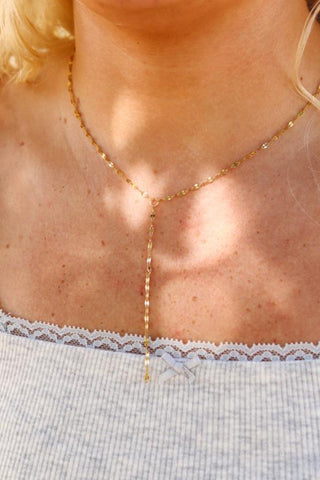 Lip Chain Lariat Necklace