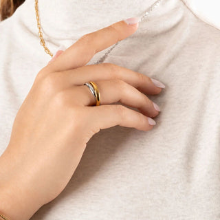 Mixed Metal Intertwined Ring- model 