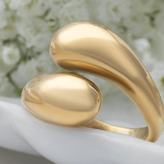 Large Duo Drop Ring - studio