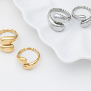 Large Duo Drop Ring - studio