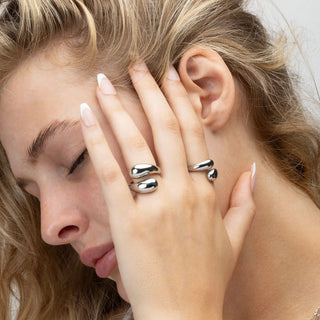 Large Duo Drop Ring - model