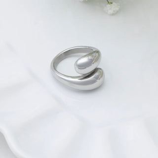 Large Duo Drop Ring - studio