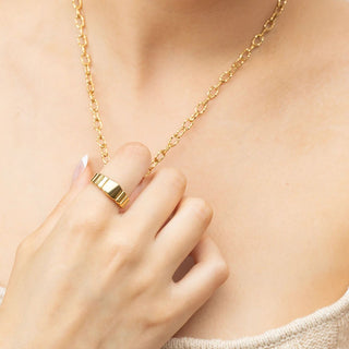 Ridged Band Signet Ring- gold model 