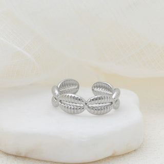 Petite Petal Adjustable Ring
