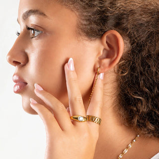 Crossover Stone Ring- Model