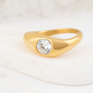 Crossover Stone Ring- Studio