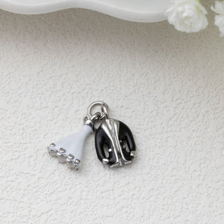 Bride and Groom Charm - Studio