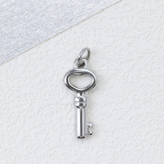 Key Charm- silver studio 