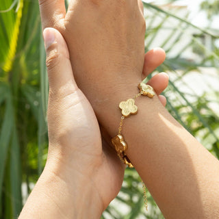 Lucky Clover Charm Bracelet